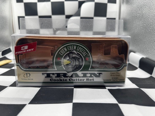 Global Decor Chew Chew Special Train Cookie Cutter 3 Piece Set New Christmas