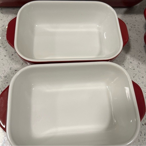 5 KITCHENAID Vibrant Red Ceramic Baking Dishes | 2x Small, 2x Medium, 1x Large gallery