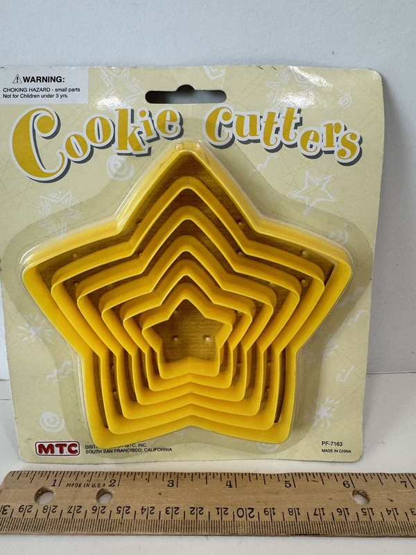 MTC Inc. Cookie Cutters Nesting Stars, Set of 6 Plastic, New
