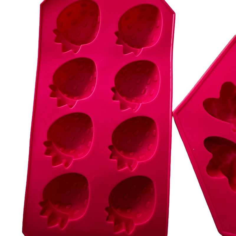Lot Of 4 Silicone Push Molds Candy Cake Topper Soap Chocolate Bumble Bee Tulip gallery