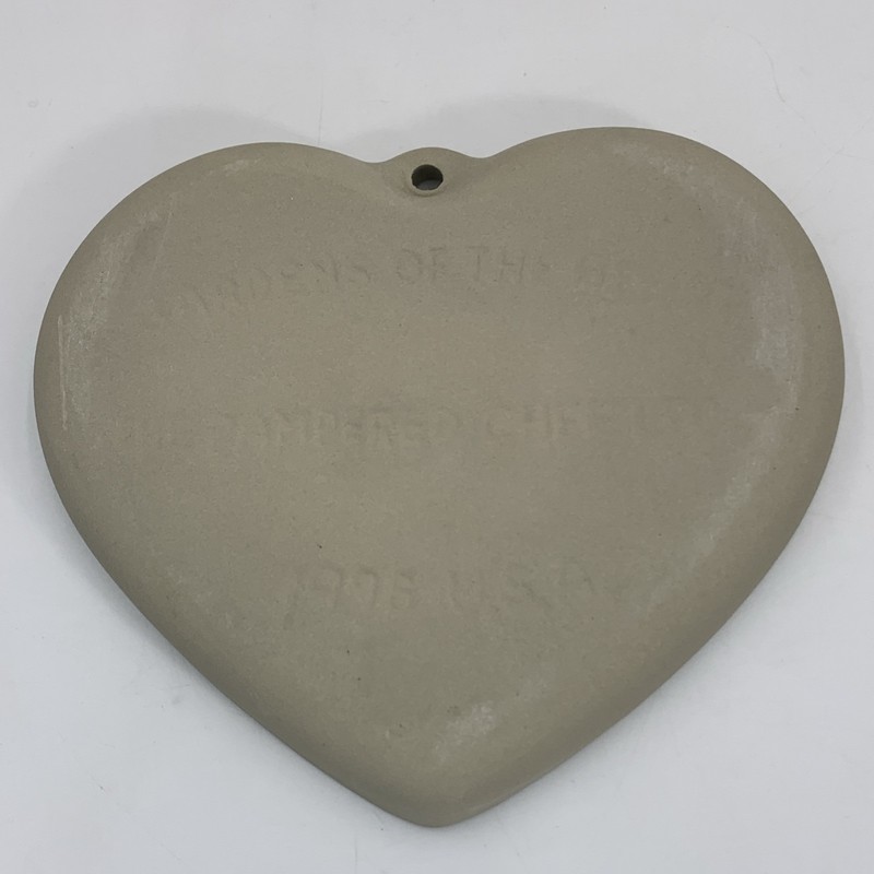 The Pampered Chef 1996 Gardens Of The Heart Clay Cookie Mold #2896 Free Shipping gallery