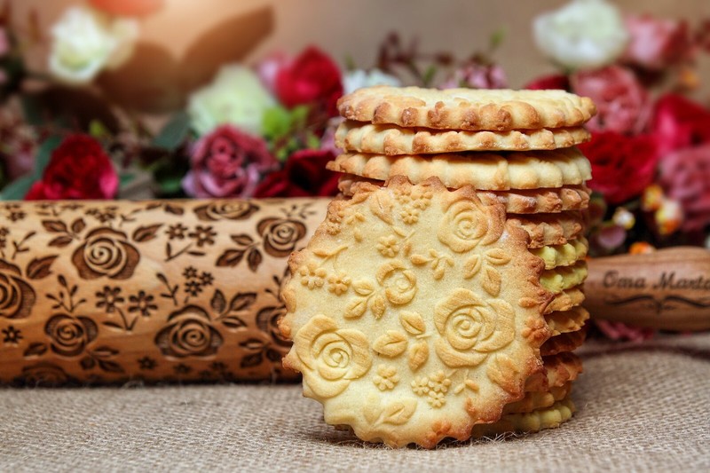 Rose Clay Textured Embossed Rolling pin Springerle cookie mold Dough roller gallery