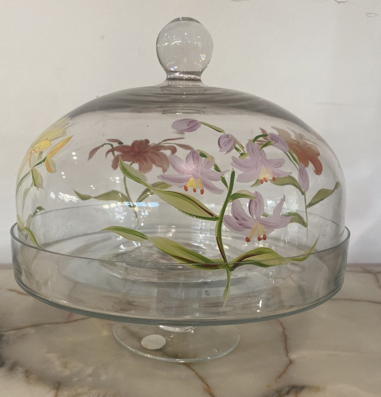 Vintage 10″ Diameter Pedestal Cake Plate Glass & Painted Flower Glass Dome Lid