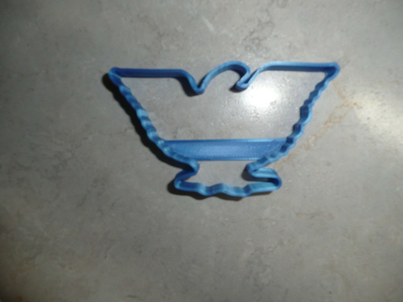 EAGLE OUTLINE LARGE BIRD FLY FLYING AMERICAN ANIMAL COOKIE CUTTER USA PR2747 gallery