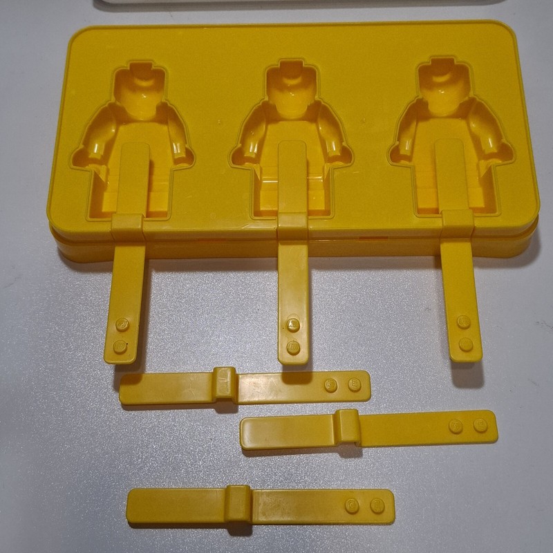 Lego Mini Fig Ice Block / Confectionery Mould gallery