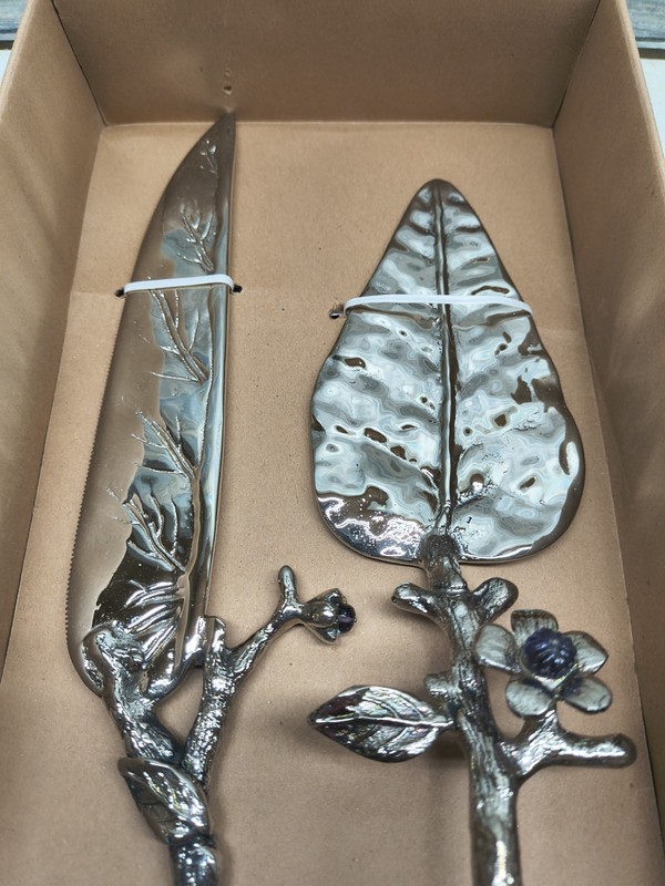 Bombay Co Silver Leaf Twig Wedding Cake Knife & Server holiday celebrations gallery