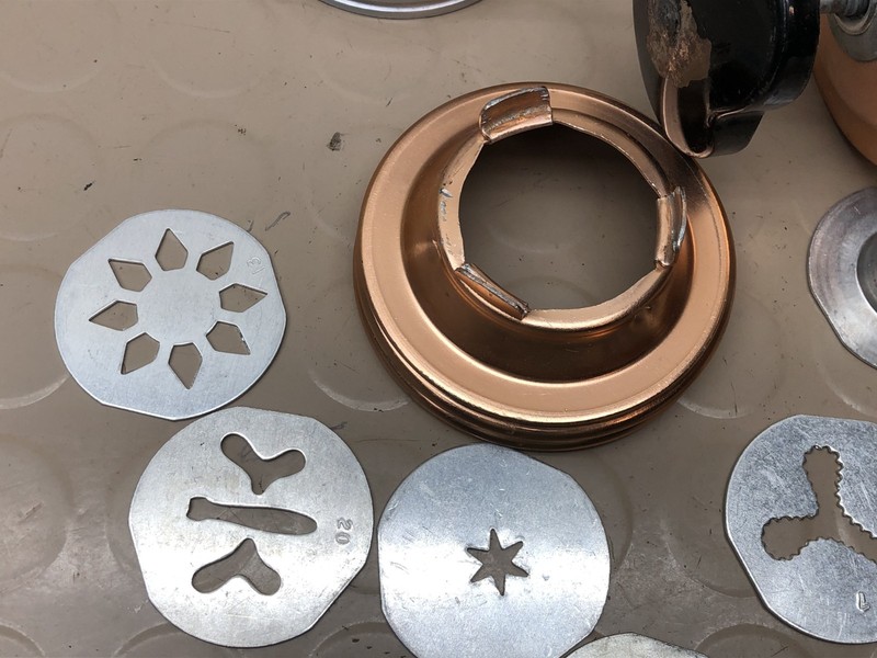 Vintage Mirro Aluminum Copper Vintage Cookie Press w/ Tips & Discs C813 gallery