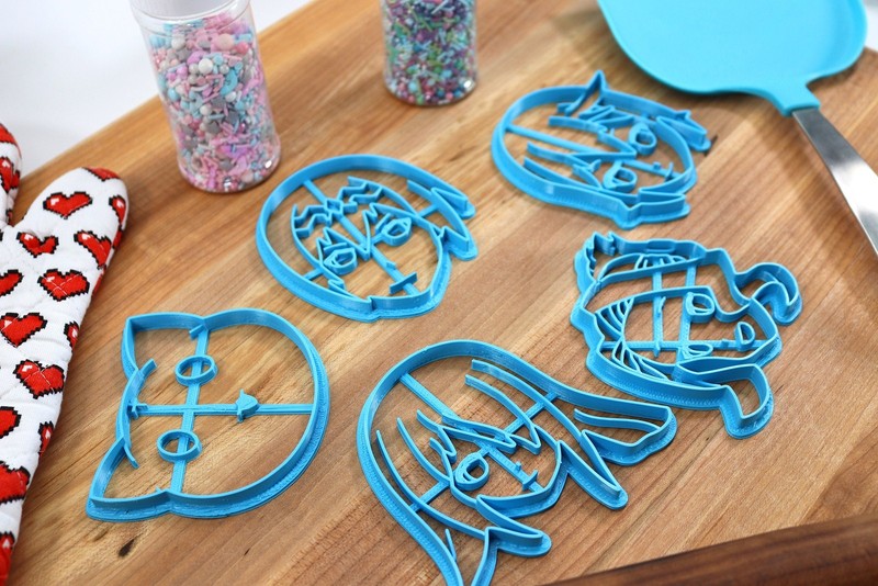 KonoSuba Side Characters Cookie Cutters - Anime Baking gallery