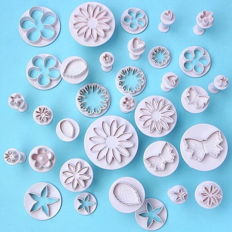 33 Pcs Fondant Mold Set / Cookie / Flower / Confectionery Accessories gallery