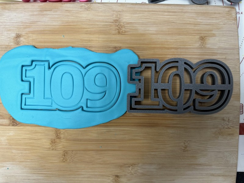 109 cookie cutter – Perfect for Milestone Celebrations (3×6″)