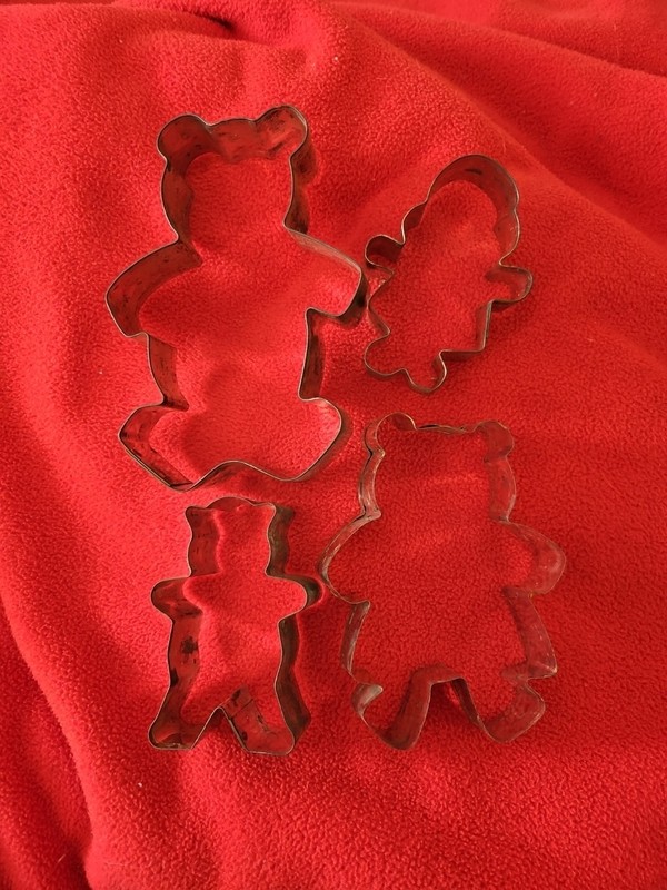 Vintage Storybook Goldilocks 3 Bears Cookie Cutters In Original Box 4 Pieces gallery