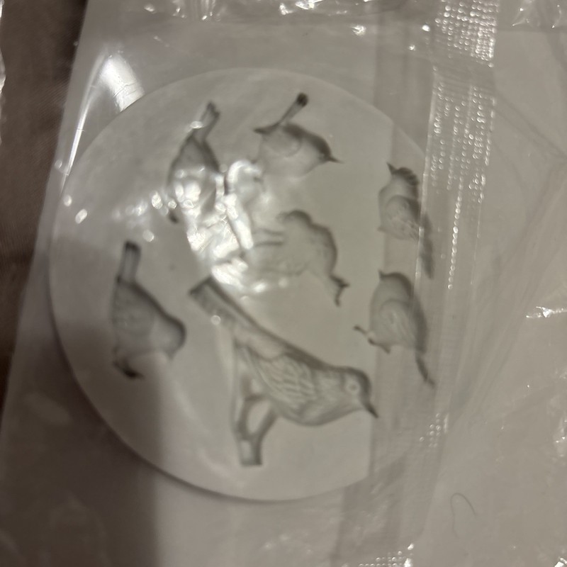 3 Pc Bird Branch Silicone Cake Mold Surround Leaf Decoration Light Gray gallery