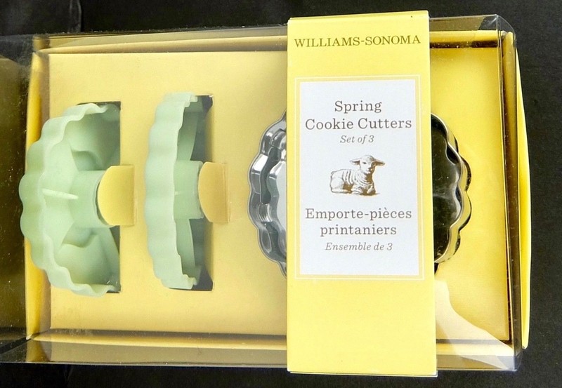 Williams Sonoma Cookie Cutters Nature Theme Tulip Butterfly Bird 3 inch Diameter