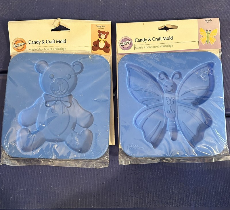 Silicone/ Plastic Candy And Craft Molds gallery