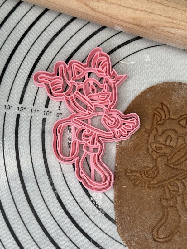 Amy Rose Cookie Cutter & Mold 5” inches Produced by 3D Kitchen Art gallery