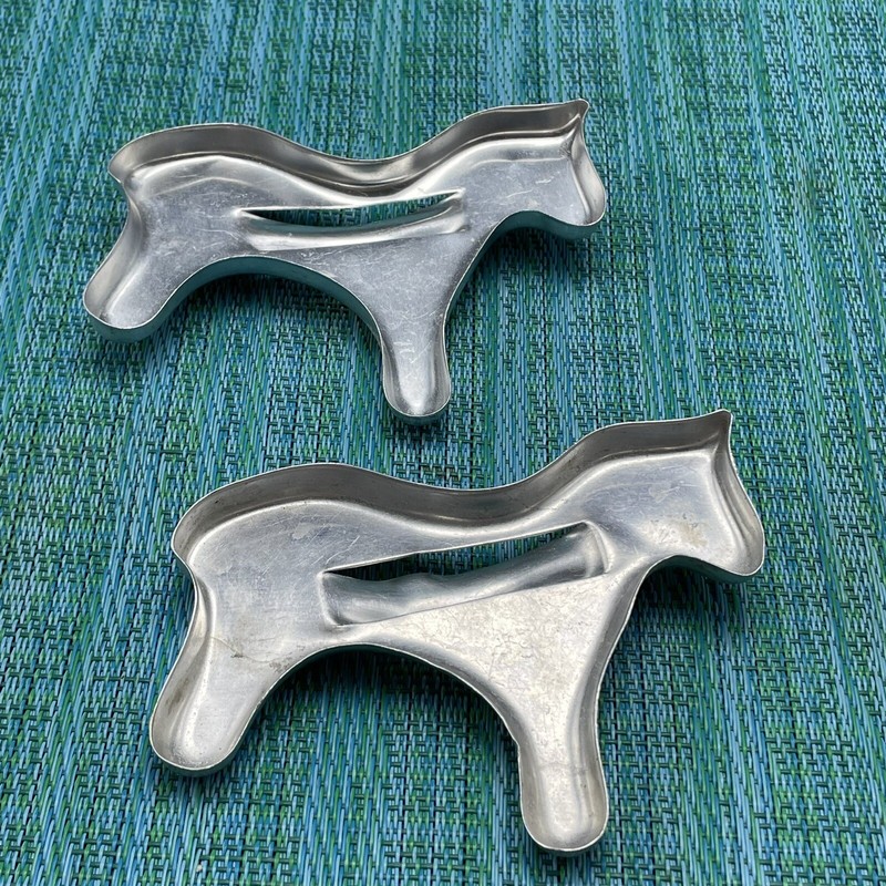 2 Vtg Horse Pony Unicorn Cookie Cutters Tin Rodeo Wild West Western Farm Party gallery