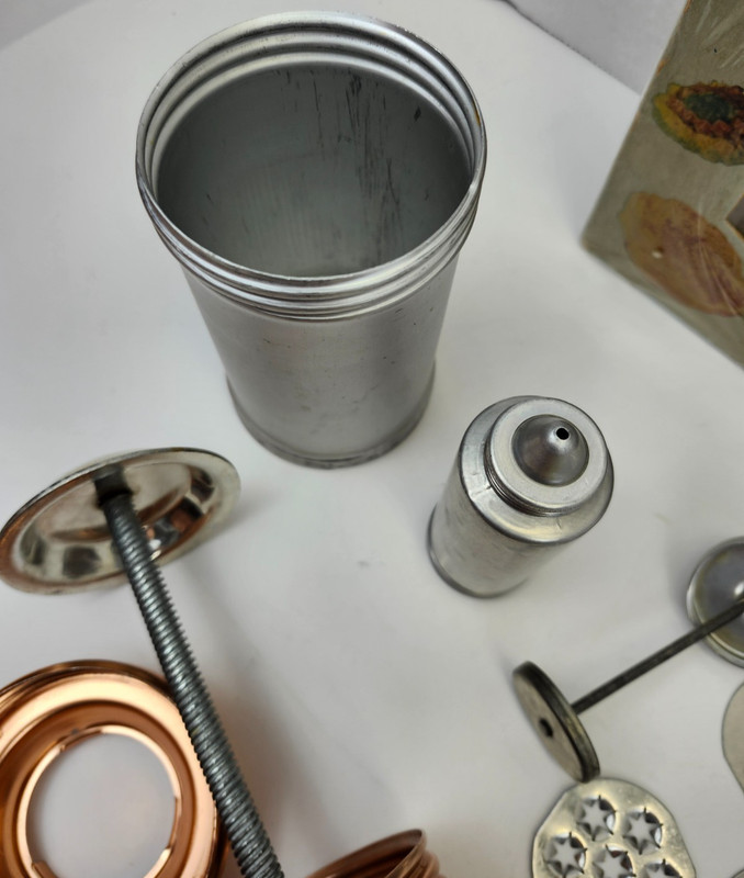 Vintage Maid of Honor Aluminum Cookie Cooky Press and Decorator Set with Discs gallery