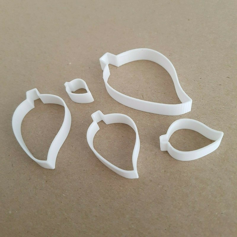 Leaf Autumn Tree Foliage Shape Mini Fondant Cutter Small Sugarcraft Icing Tiny gallery