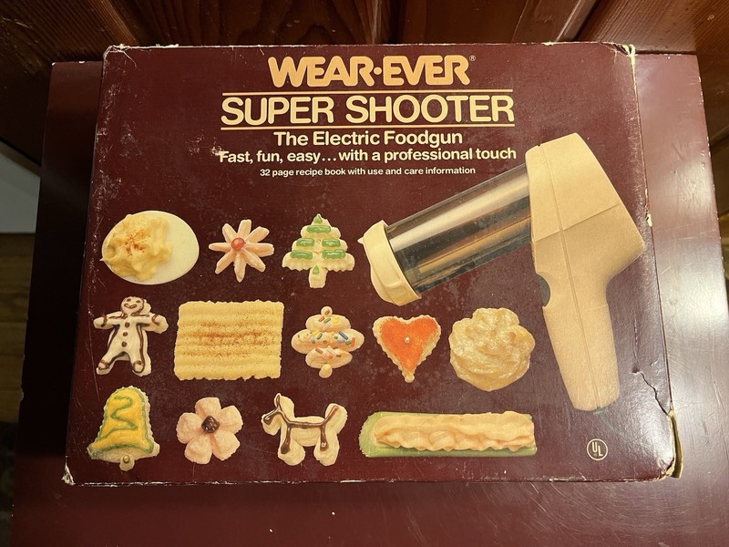 VTG Wear Ever Super Shooter Electric Cookie Press 70123 WORKS SEE VIDEO gallery