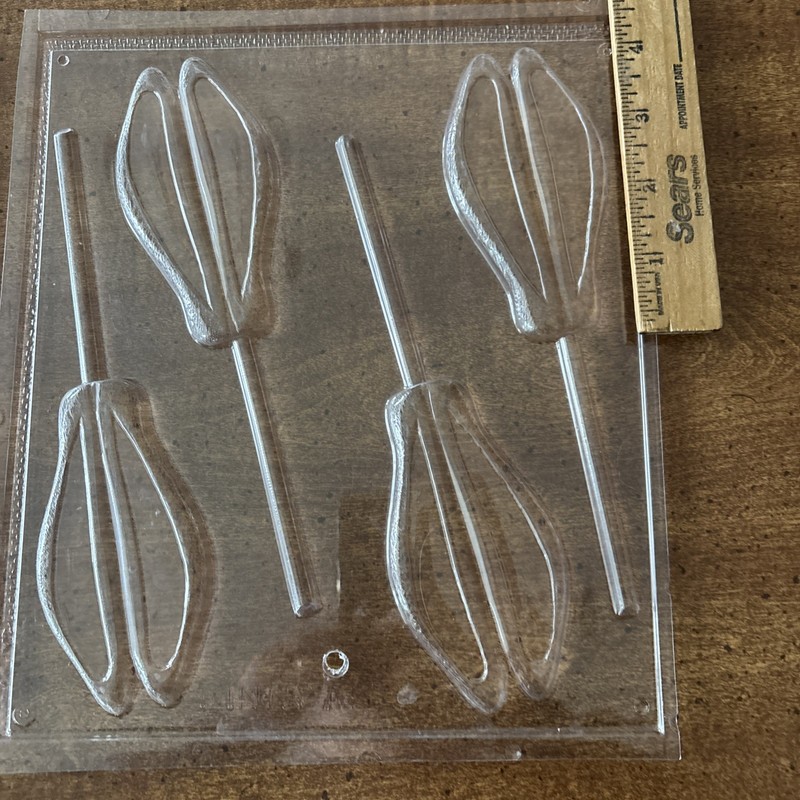 4 Chocolate & hard candy Lollipop Molds Hearts Flowers Bears Wilton gallery