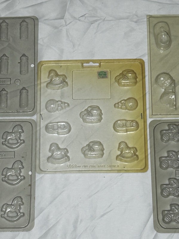 Lot of 5 Vtg Plastic Candy Chocolate Mold Baby Shower Apollo Wilton USA gallery