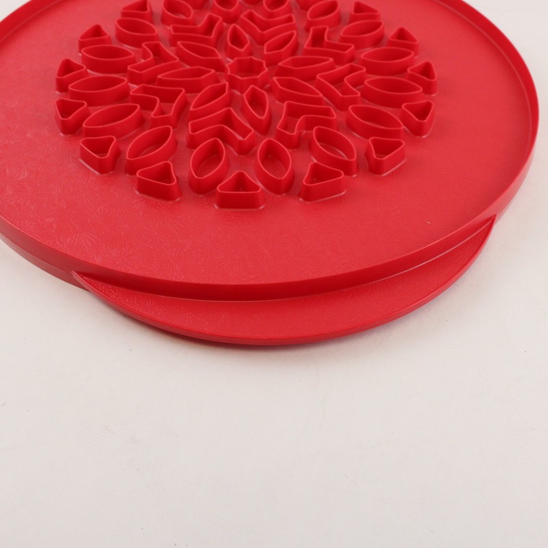 Nordic Ware Red Plastic 12" Lattice & Hearts Pie Top Cutter Bakeware Tool gallery
