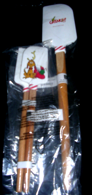 WILLIAMS SONOMA CHRISTMAS THE GRINCH SPATULAS 1 MEDIUM 2 MINI NEW IN ORIG PKGING gallery