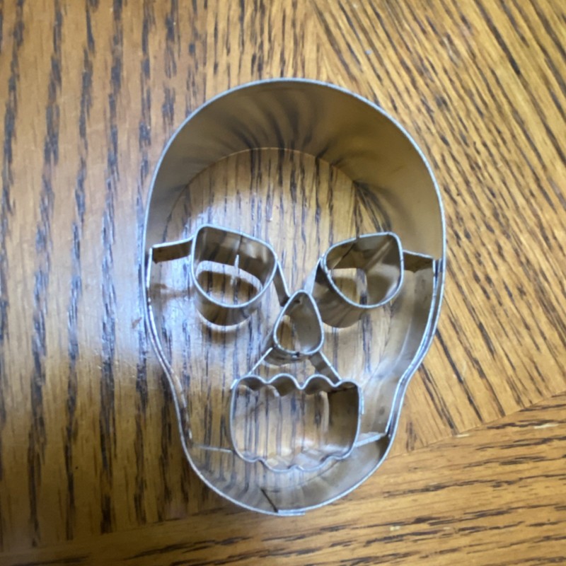 Witch Bat Candy Pumpkin Ghost Skull Cookie Cutter Set Silver Black Metal 8 Pack gallery