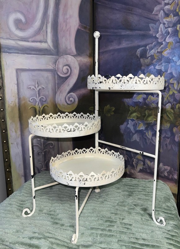 White 3-Tier Metal Round Vintage Cake Stand, Painted Finish, All Occasions