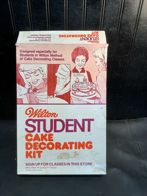 Wilton student cake decorating kit vintage Old stock Never Used