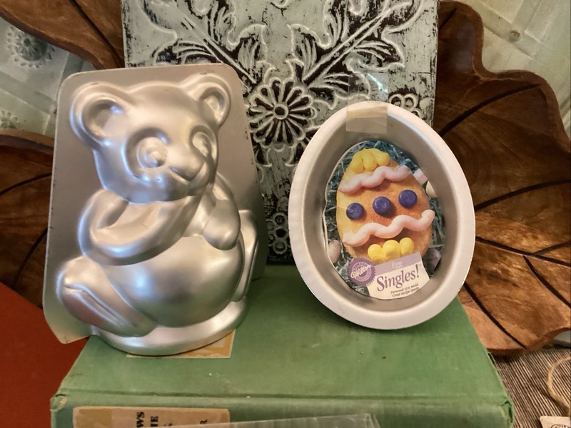 Ateco Round Cutter Set 6pcs Bear Cake Mold And Wilton’s Singles Egg Mold Baking gallery