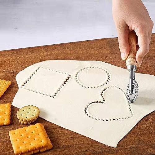 Versatile 1.3-Inch Ravioli Cutter with Sturdy Wooden Handle for Precision gallery