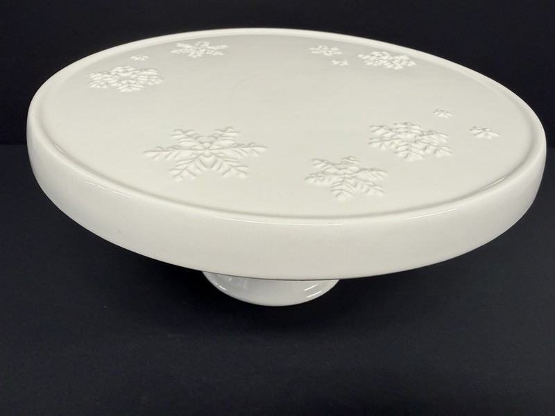 Hallmark Embossed Snowflake Holiday Pedestal Cake Plate