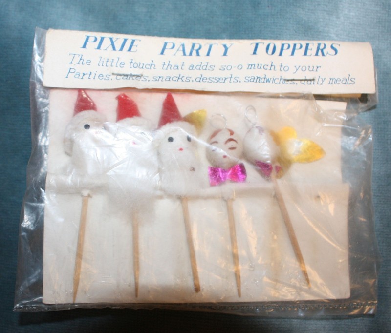 *Damaged* LOT 2+ Pkgs Vtg *PIXIE PARTY TOPPERS* Christmas toothpicks* Santa cake gallery
