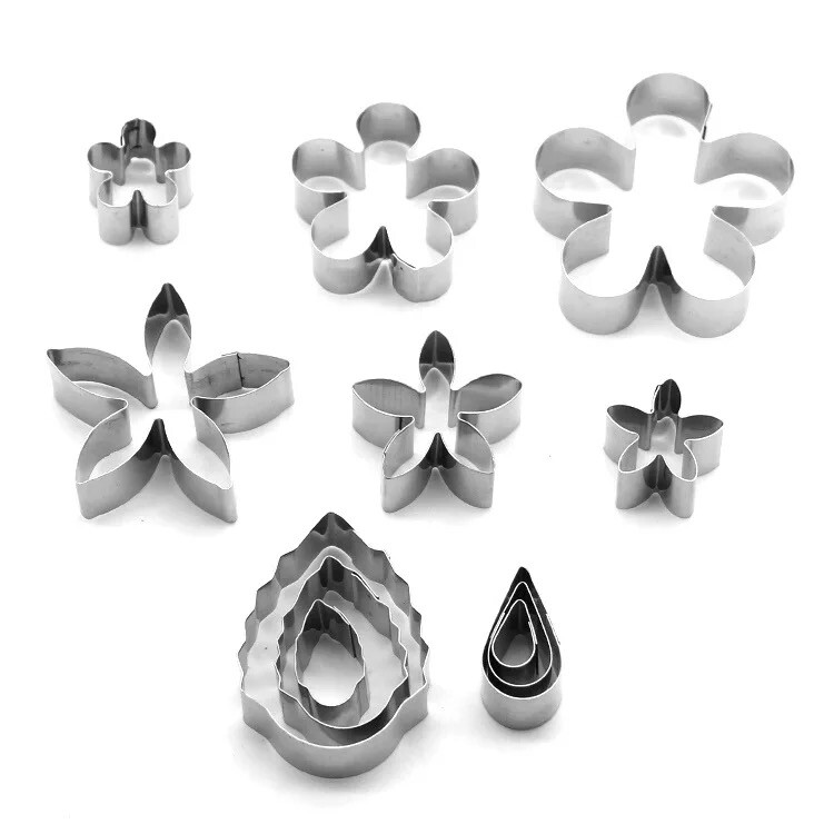 Stainless Steal Mini Flower Cutters Tin Set Cookie Fondant Polymer Clay Craft gallery