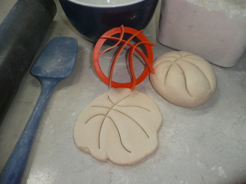 BASKETBALL SET OF 2 SIZES CONCHA COOKIE CUTTERS MEXICAN SWEET BREAD STAMP PR1767 gallery