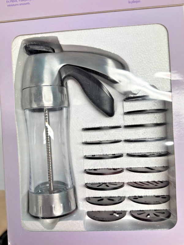 Vintage Wilton Cookie Pro Ultra II Cookie Press w/16 Disks Spritz Maker Holiday gallery