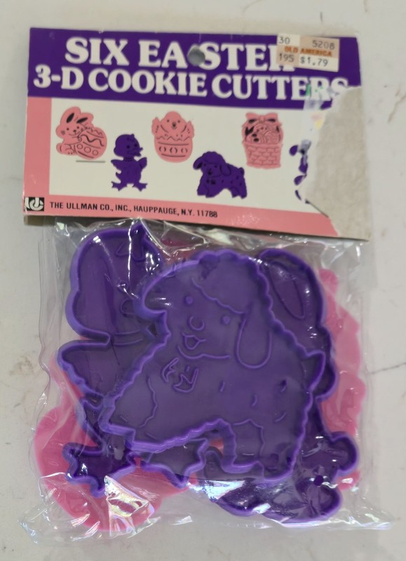 Vintage 6 Easter Design 3D Plastic Cookie Cutters Ullman Lamb Bunny Basket Duck gallery