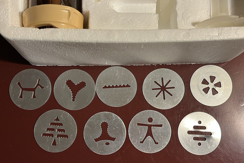 VTG Wear Ever Super Shooter Electric Cookie Press 70123 WORKS SEE VIDEO gallery