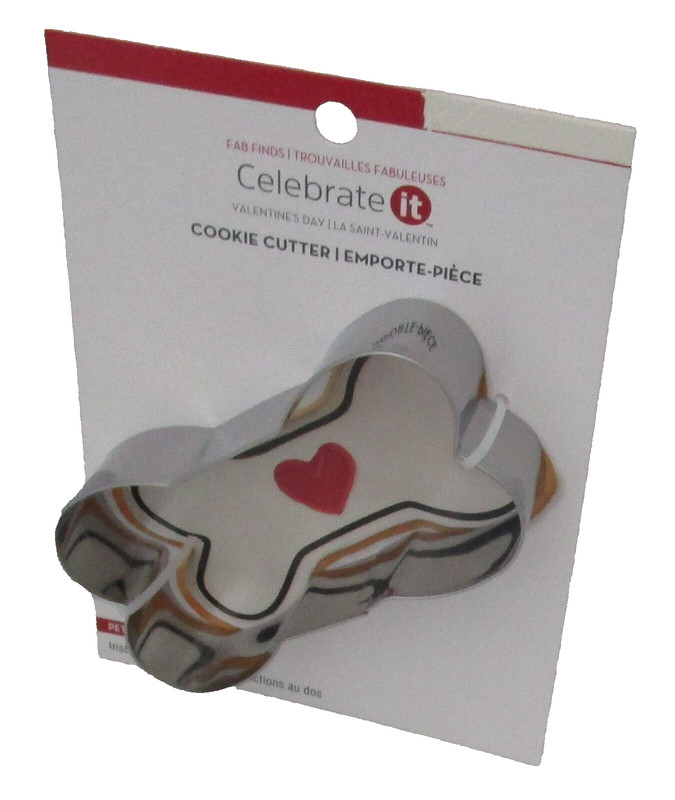 Cookie Cutter ~ DOG BONE BY Celebrate-It ~ 3.5″ x 2.5″ x 1″
