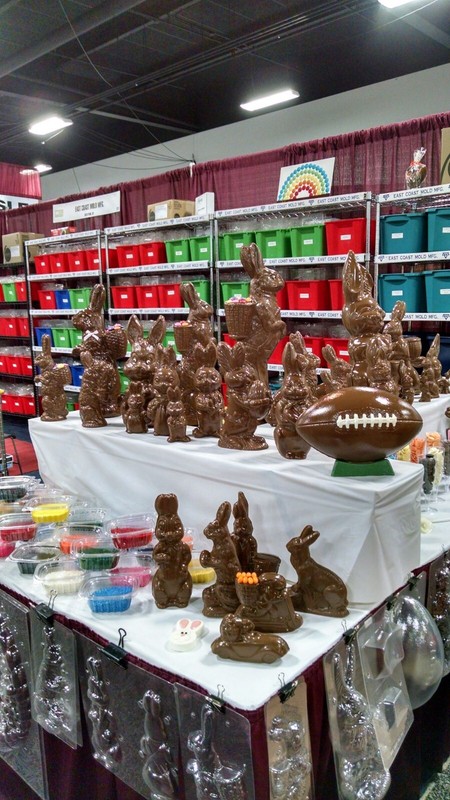 Chocolate Mold - 3D Mold - XLg Long Eared Bunny gallery