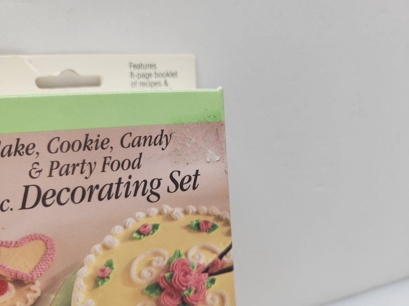 Vtg. WILTON Cake, Cookie, Candy & Party Food 17pc. Decorating Set 1990 🌺 NEW gallery