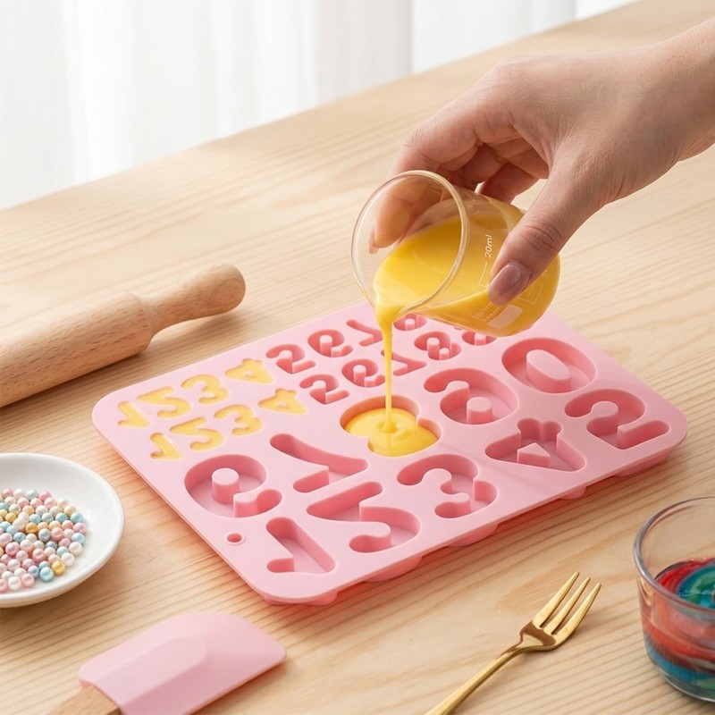 30 Cavity Small Size 0-9 Digital Silicone Candy Molds gallery