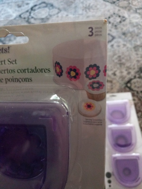Wilton Cake Decorating Sets - Sugar Sheets - Insert, Cutter, Punch Set, lot of 9 gallery