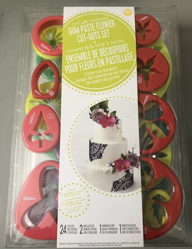 NIB WILTON 28 PIECES GUM PASTE FLOWER CUT-OUTS SET TO MAKE 10 DIFFERENT FLOWERS