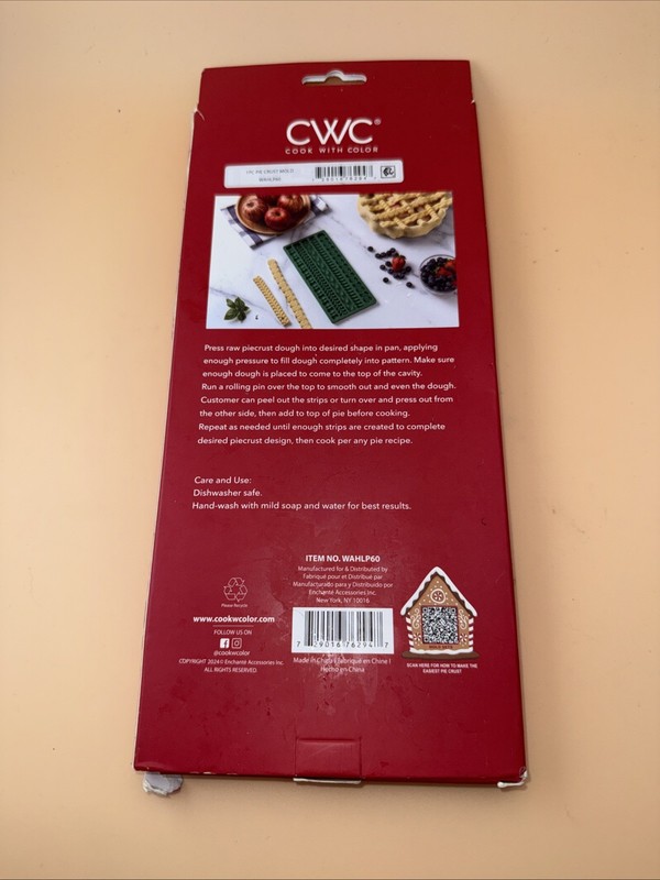 CWC Cook With Color silicone decorative pie crust mold -Green gallery