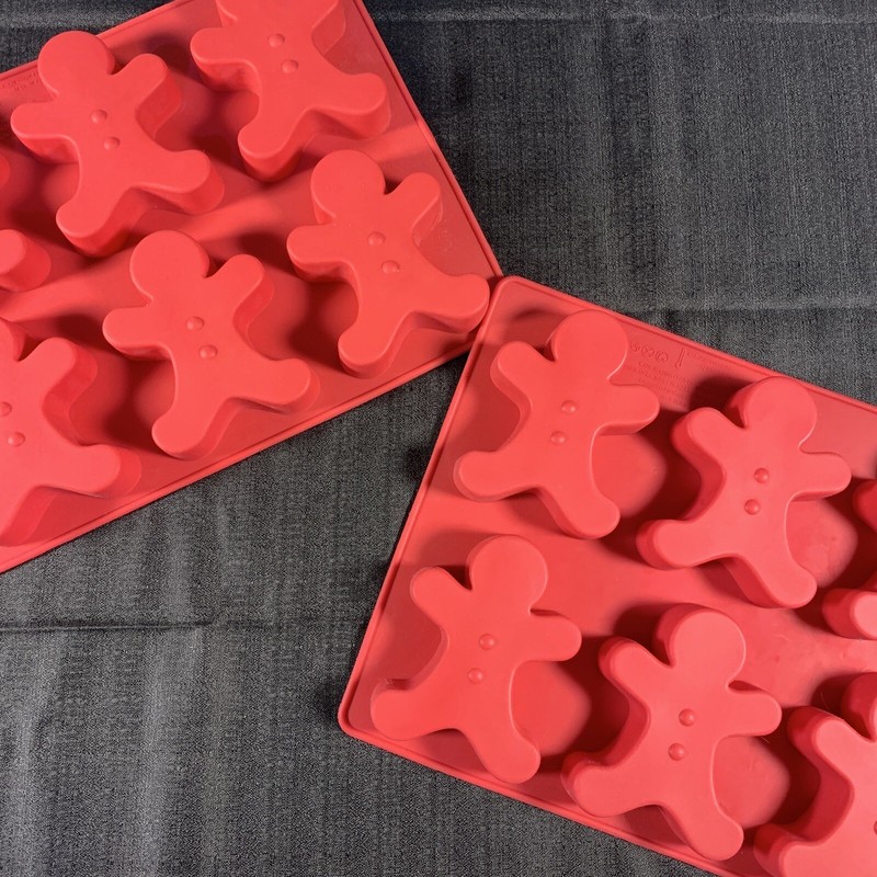 Set Of Two (2) Gingerbread silicone molds - 6 Each - MAX 250• C/ 450• F gallery