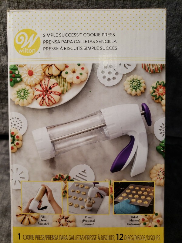 Wilton Simple Success Cookie Press with 12 discs