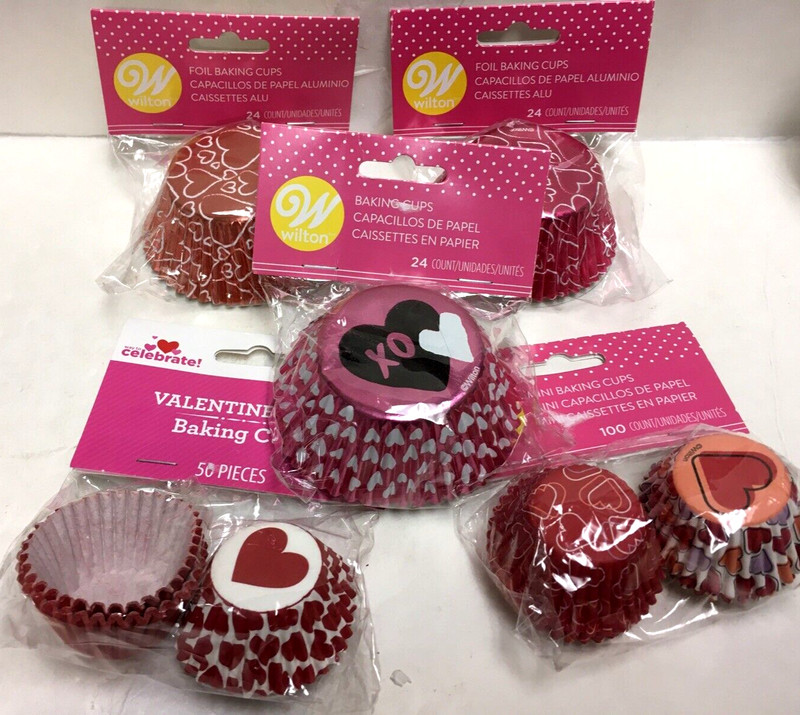 Lot of 3X24 Foil Wilton Cupcake Baking Cups Liners + 2 pack mini Valentine's Day