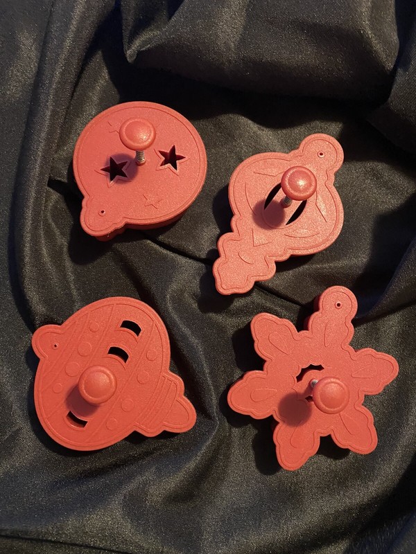 Williams Sonoma Stained Glass Cookie Cutters, Set Of 4 Christmas Holiday gallery
